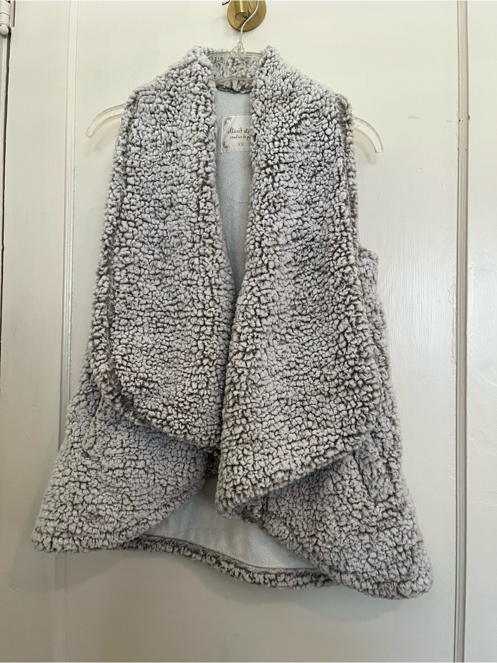 Cozy Grey Sherpa Vest